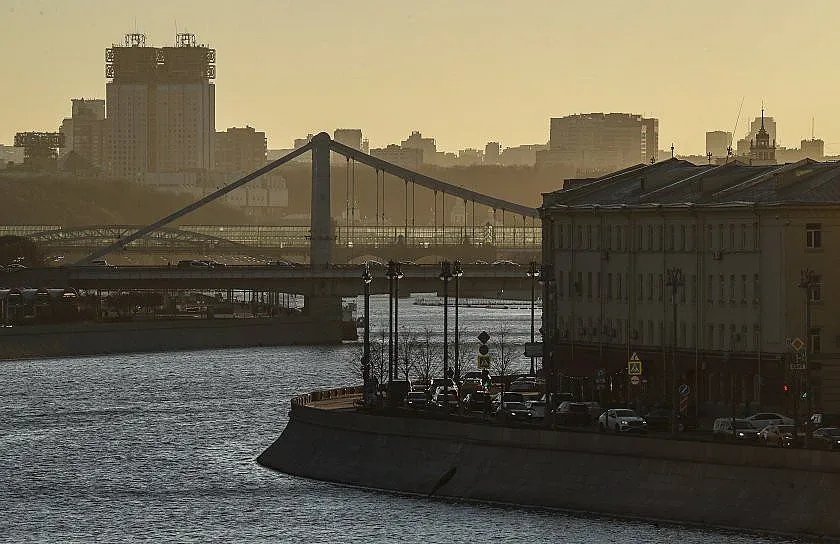 Украйна изплю камъчето за Кримския мост