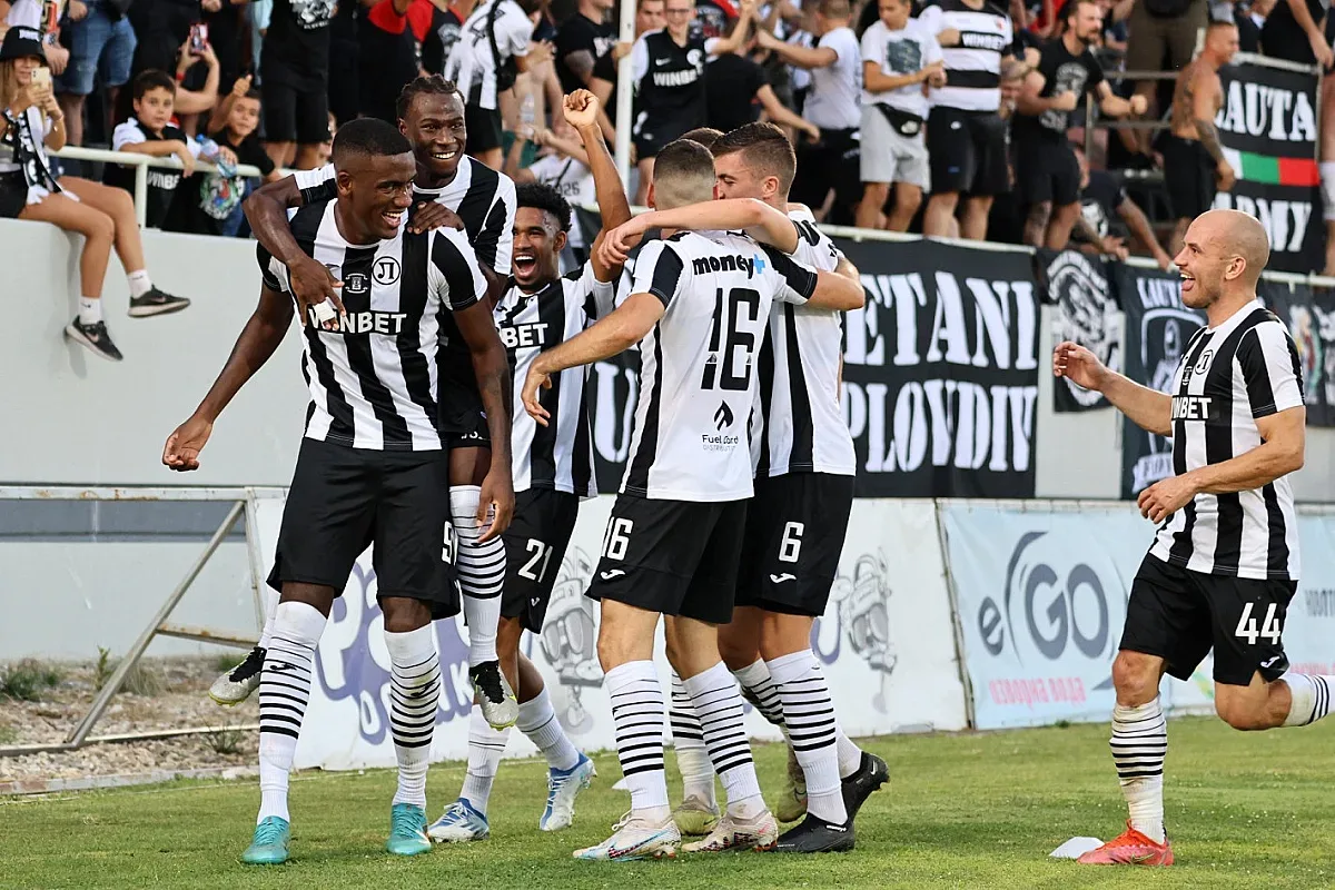 Чудо в родното първенство! Какво се случва