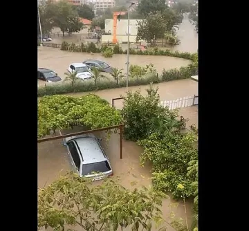 Воден кошмар и в Лозенец! Молят за евакуация