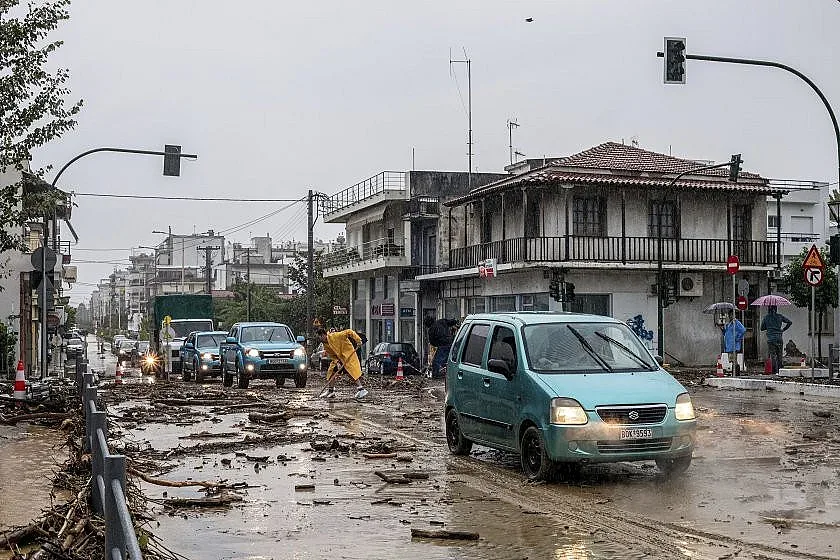 И Гърция е под вода! Властите с предупреждение
