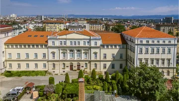 Асове в журналистиката подкрепиха новите имена на аудитории във ФЖМК