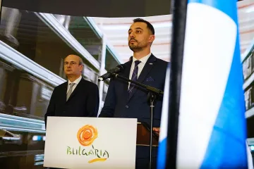 Икономическият министър откри българската палата на панаира в Солун