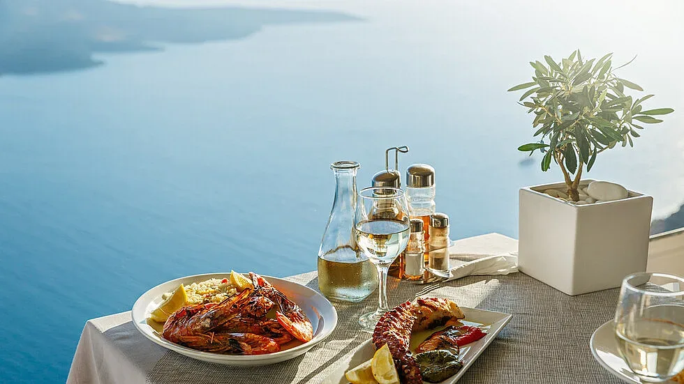 Ето и няколко хитринки, които ще ви помогнат да не преяждате