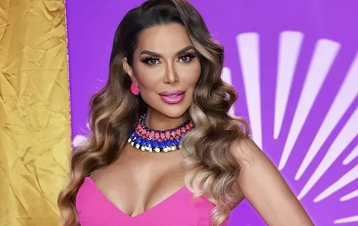 На седмото небе! Фолкпевица с бебе в семейството СНИМКИ