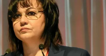 Голям бой в БСП. Нинова тресе партията