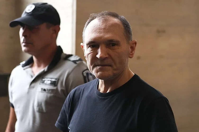Божков проговори след разпита. Първи думи