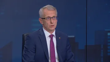 Денков върза кабинета с матурите. Оценката