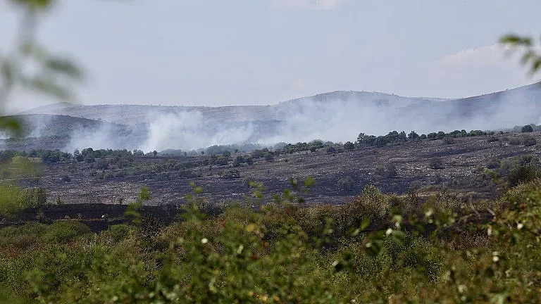 Евакуираха старчески дом заради пожар край морето