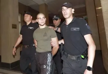 Къде избяга прокурорският син от Перник? Говори адвокатът му