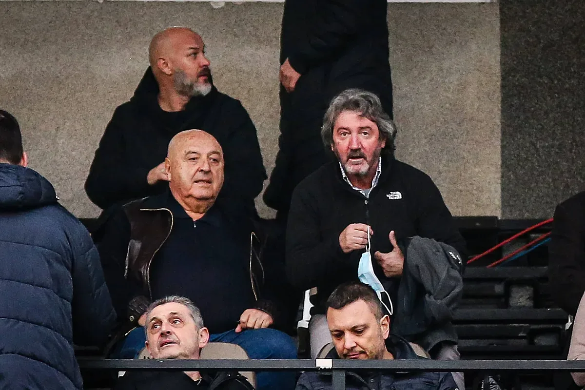 Край! Изгониха легенда на Барселона от родния футбол