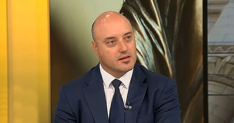 Делят КПКОНПИ на две. Какво очаква правосъдният министър?