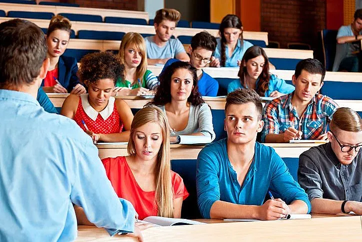 Какво предлага "Университетът за хората"