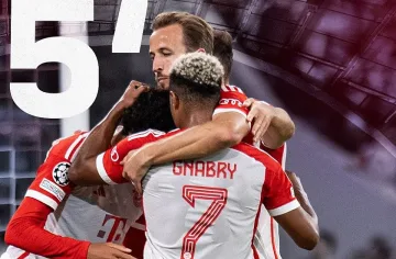 Голов трилър: Байерн Мюнхен удари Ман Юнайтед