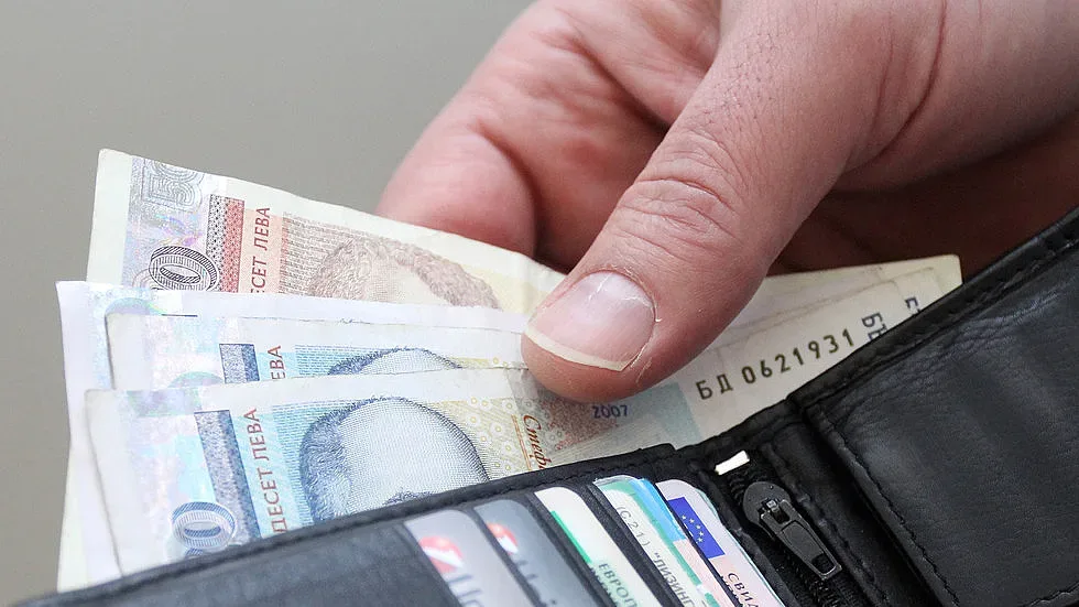 Горещо за минималната заплата! Увеличението