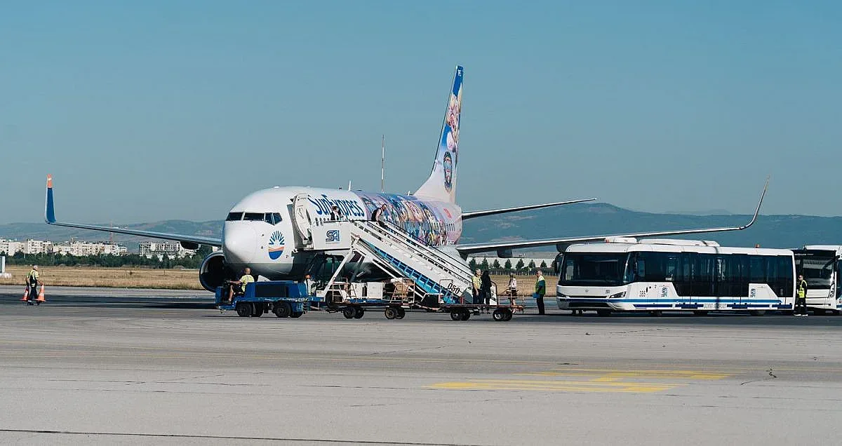 Обрат при самолетните пътувания, какво правят клиентите