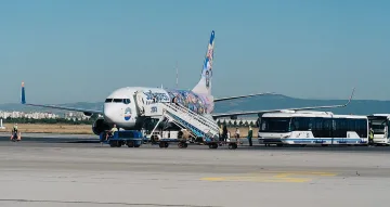 Стана ясна причината за сблъсъка на самолетите в Токио