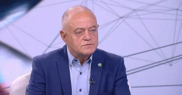 Атанасов поиска незабавна оставка на шефа на ДАНС