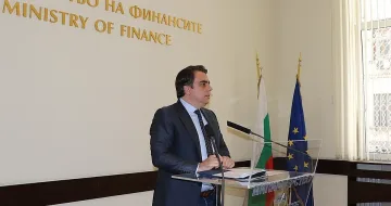 Неочаквана новина! Признание на Асен Василев