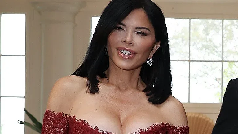 Парите подлудяват. Жената на Безос счупи тъпомера