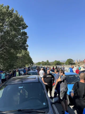 Ивайло Димитров от протеста: Само 2 ч. изтрая думата на зам.-министър