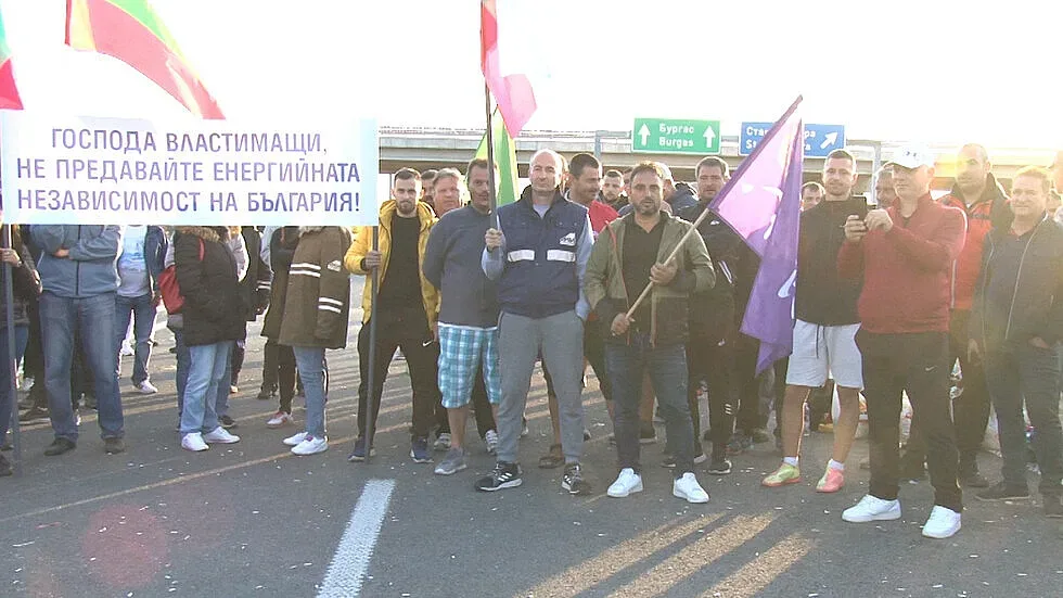 Високо напрежение! Миньорите влизат в МС