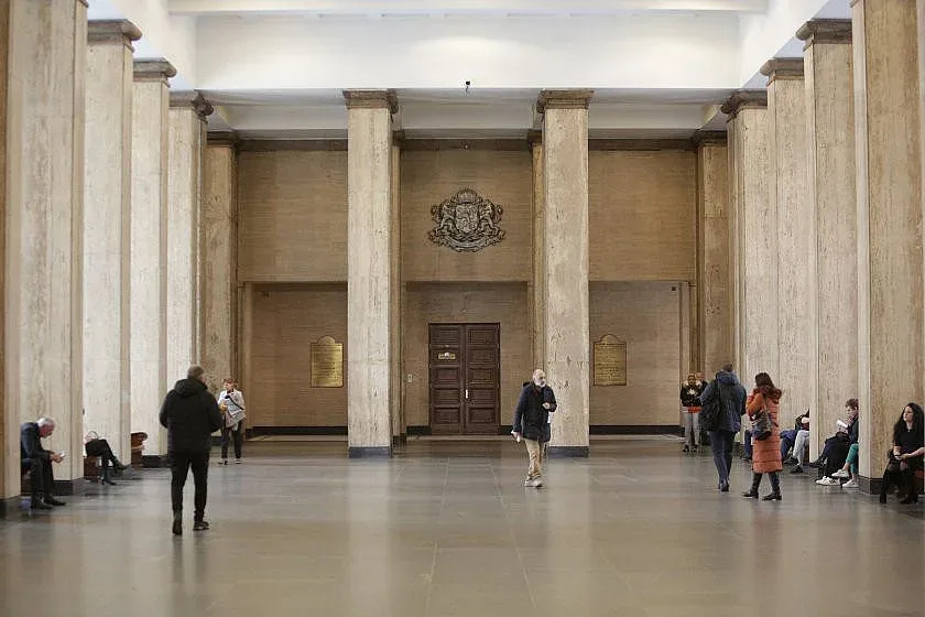 Повдигнаха обвинение на младия убиец от Пазарджик