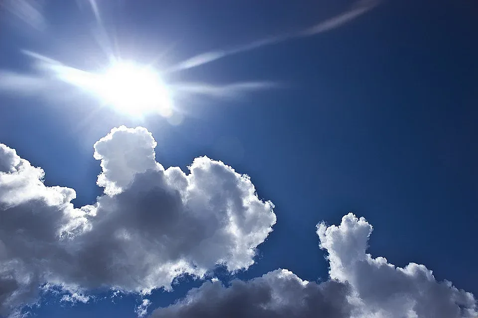 Времето се променя, вижте къде е възможно да падне дъжд