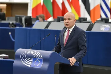 Кючюк с коз в Европарламента. Защо трябва да ни приемат в Шенген