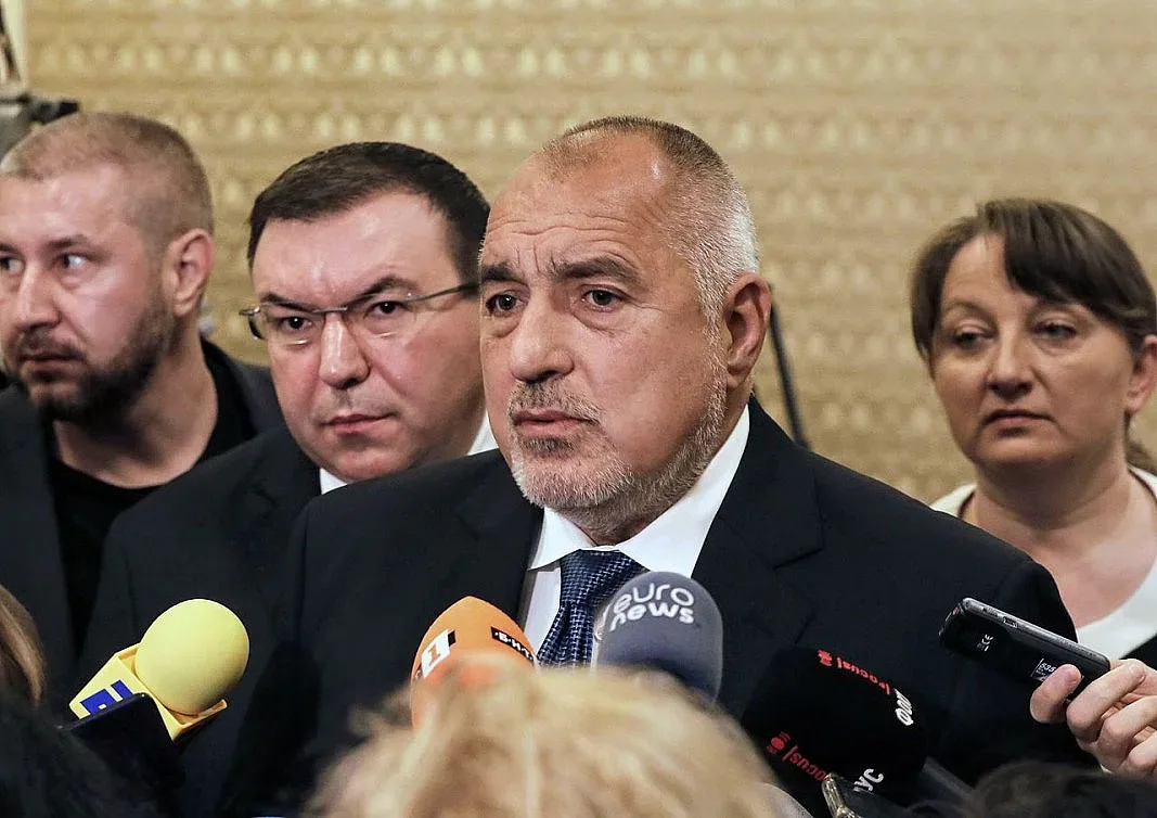 Борисов вдигна мерника на спортния министър. Кой ще си ходи?