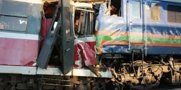 Страшна катастрофа. Два влака се сблъскаха в Полша