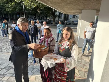 Карадайъ: Новото начало е високи доходи, за да не бягат младите
