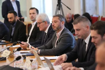 Взеха тежкото решение!  Ясна е съдбата на енергетици и миньори