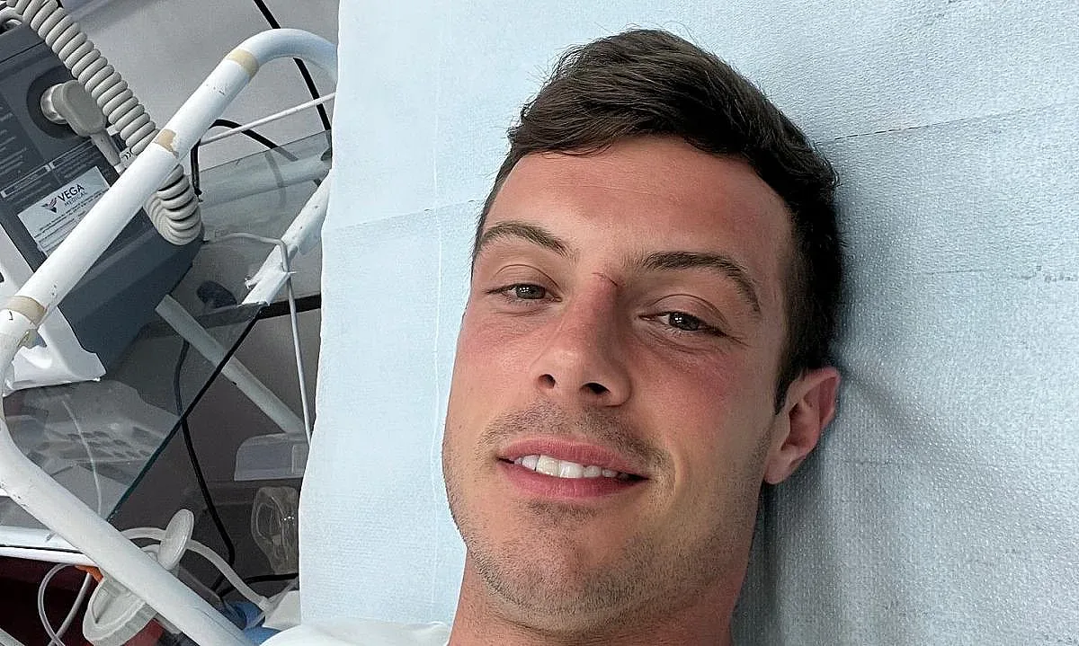 Филип Буков по спешност в болница, какво му се случи