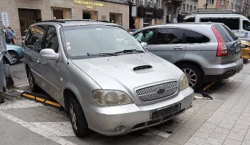 Нагъл трафикант на мигранти разигра полицията насред София