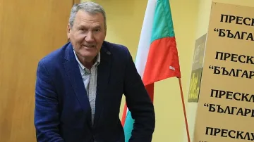 Отиде си голям българин. Поклон пред паметта му