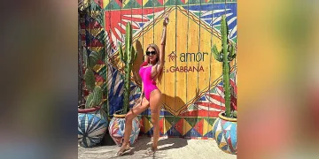 Джулиана Гани се изложи на слънце на много горещо място