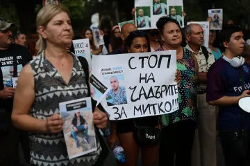 Цалапица се мести в София, окупират Съдебната палата