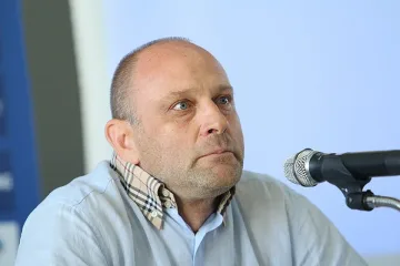 Скандалът все още трещи! Баскетболистите скочиха срещу Тити Папазов