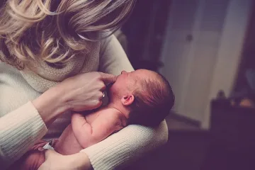 Майчинството скочи, ето кои жени ще вземат повече пари от НОИ