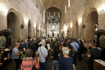 Бивши премиери изпратиха Иван Нейков в последния му път (СНИМКИ)