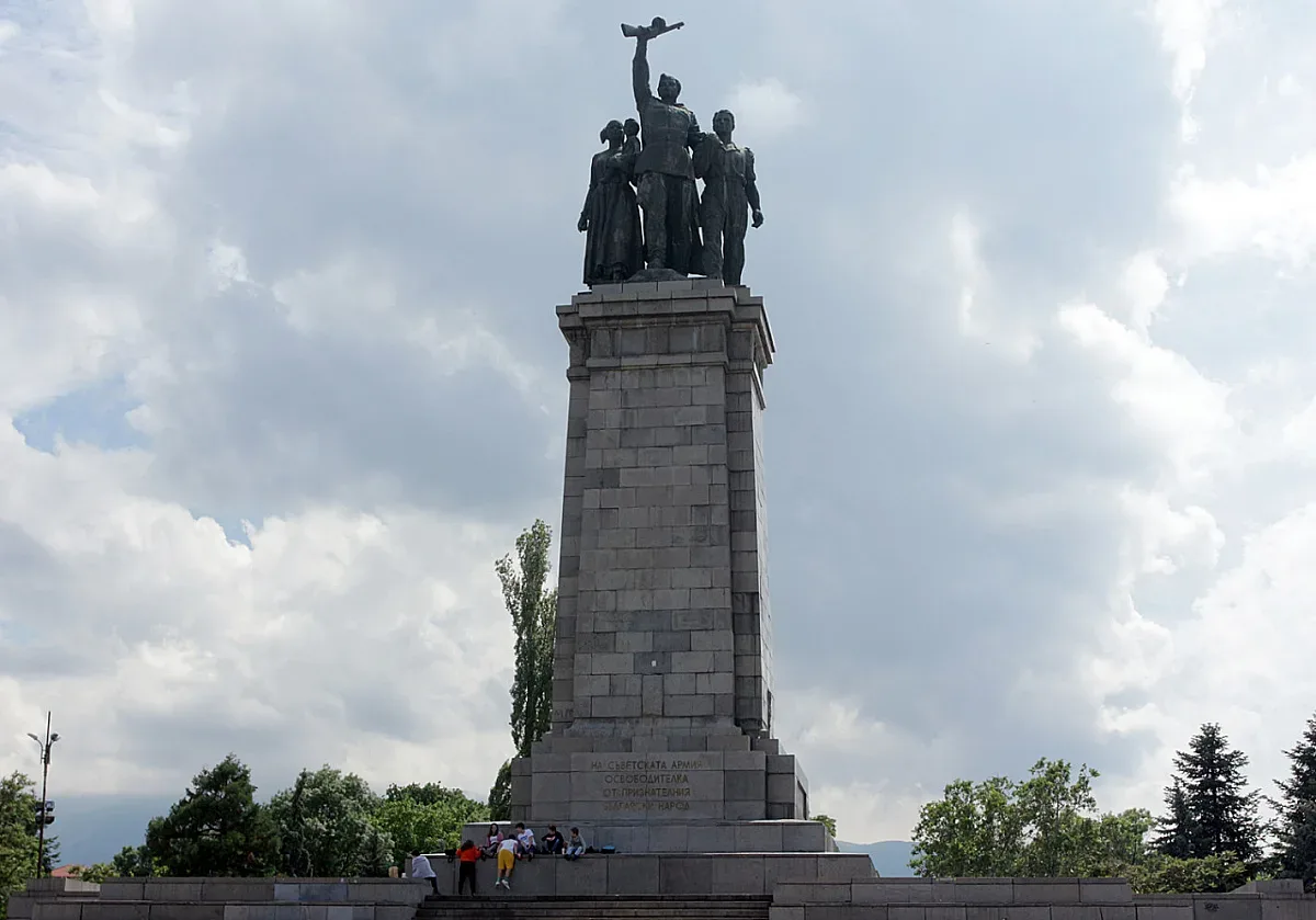 Изненада! Ключово решение за паметника на Съветската армия