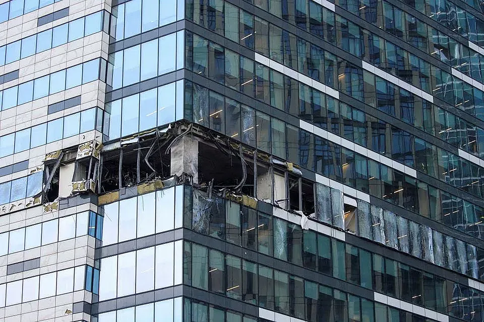 Атака с дронове разтърси нощна Москва, има поражения