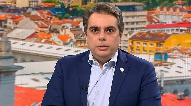 Екшън в кабинета! Асен Василев показа вратата на министър (ОБЗОР)