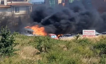 Какво подпали и изгори 22 коли в Свети Влас? Новини от пожарната