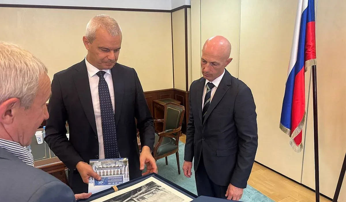 "Единна Русия" и "Възраждане" обсъдиха пътната карта на сътрудничеството