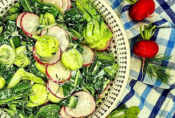 Сериозен проблем с великденската салата. Опасността