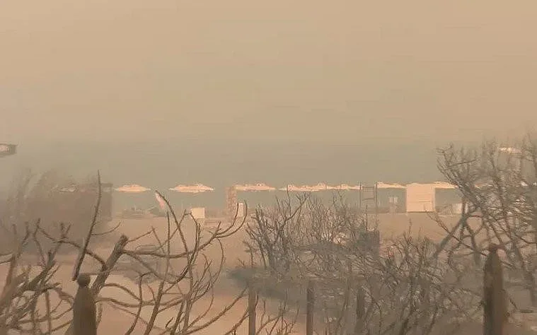 Няма сила, която да спре огъня на Родос