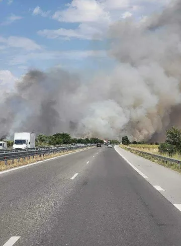 Кошмар! Затвориха АМ Тракия