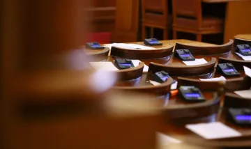 Съвет за съвместно управление обсъжда финансовото състояние на страната