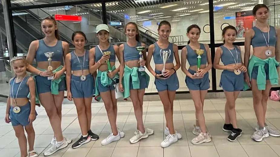 С множество медали се завърнаха гимнастичките на СКХГ „Берое“ от Италия